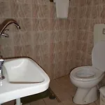 Tina Otel