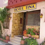 Tina *