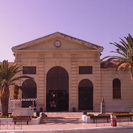 Tina Chania (Crete)